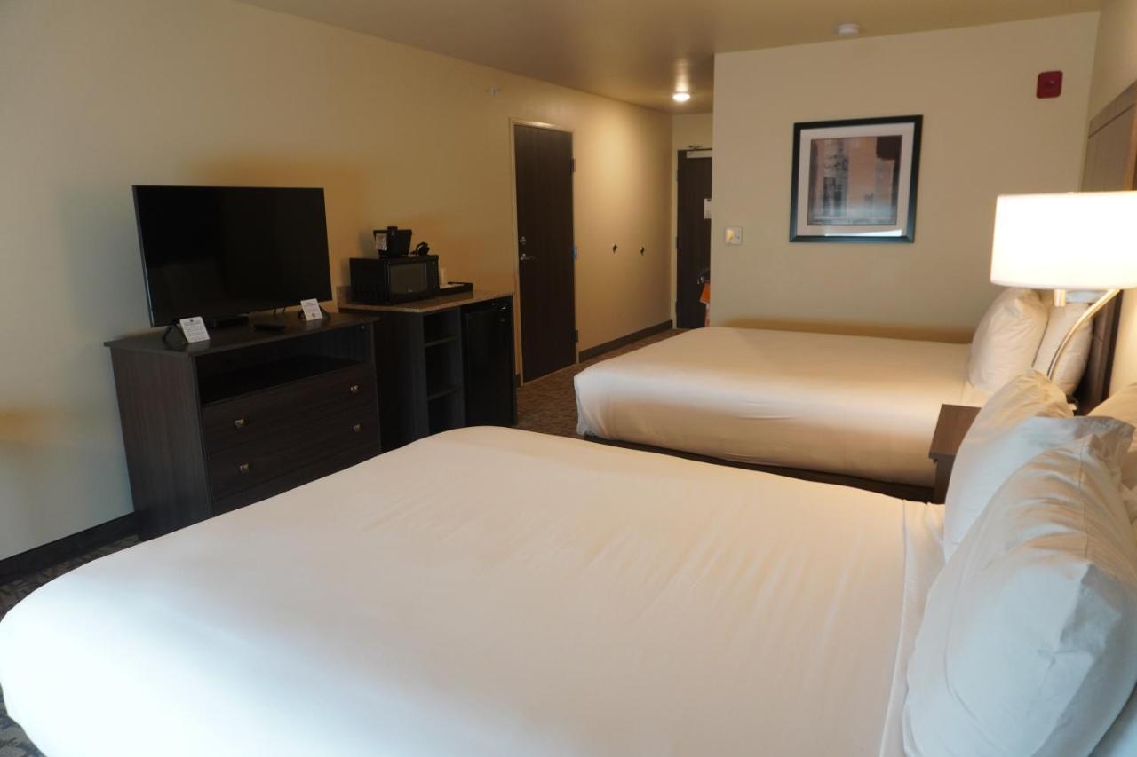 Comfort Inn & Suites Medina Ngoại thất bức ảnh