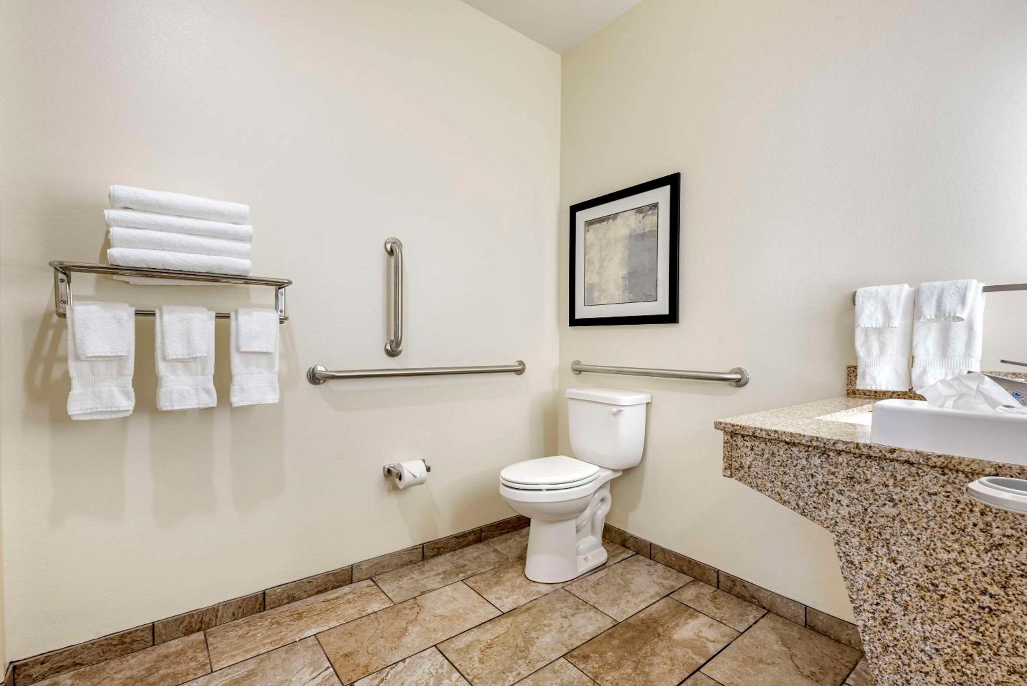 Comfort Inn & Suites Medina Ngoại thất bức ảnh